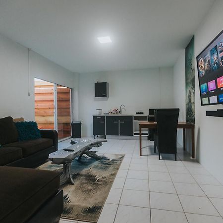Buddha Studios Aruba Palm Beach Esterno foto